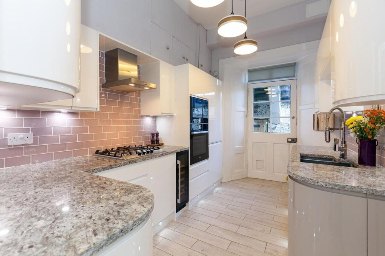 Beautifully Modernised New Town Home Эдинбург Экстерьер фото