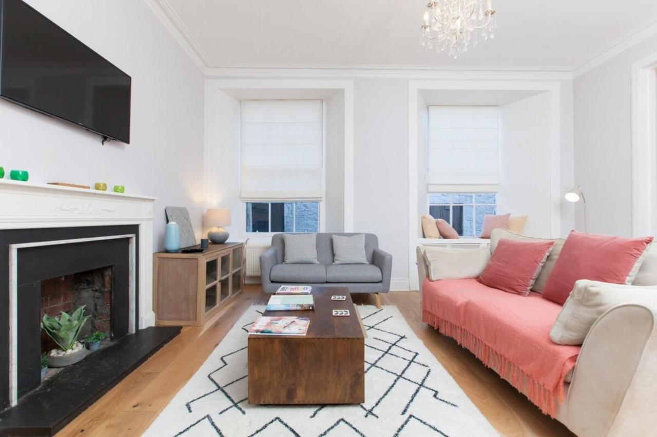 Beautifully Modernised New Town Home Эдинбург Экстерьер фото